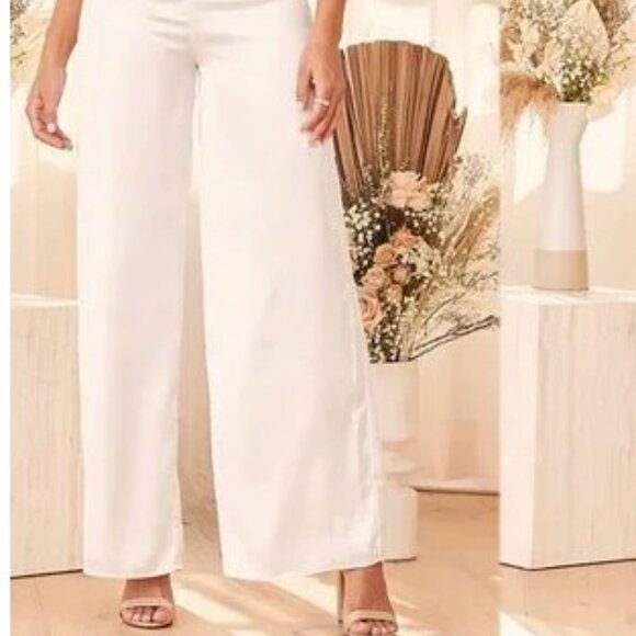 Lulus White Satin Wide-Leg Pants Size Large NWOT - Picture 3 of 6
